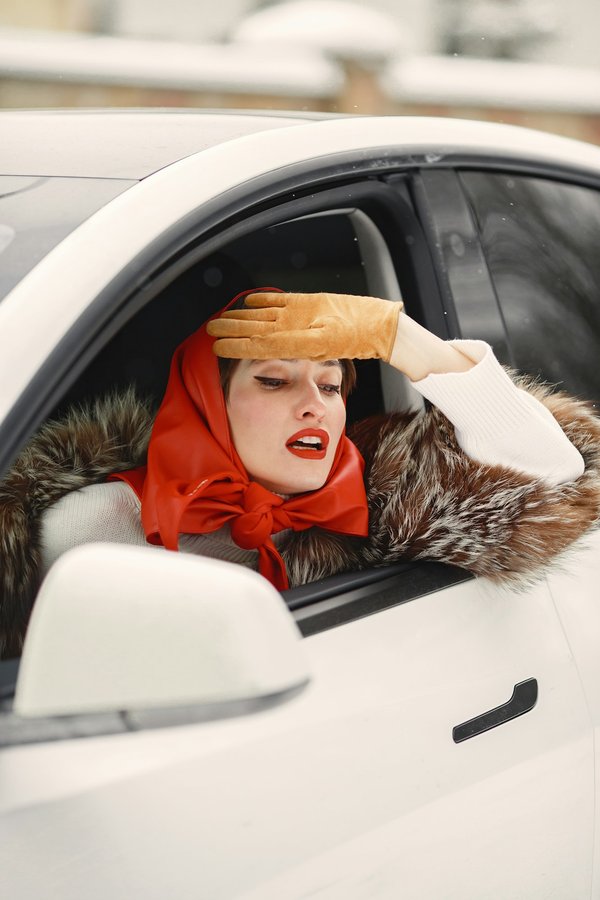 Les mitaines chics pour femme : élégance et chaleur cet hiver