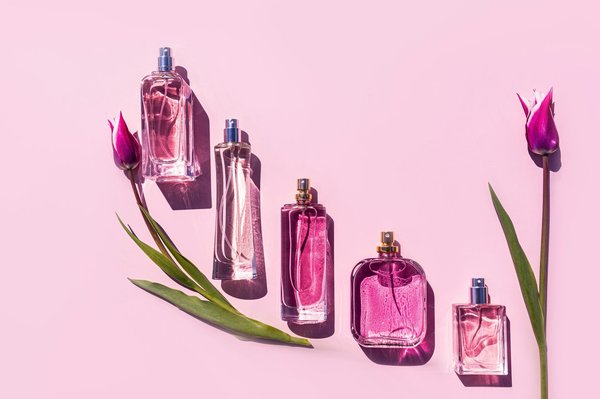 Parfums de niche : Une expérience olfactive unique à petit format